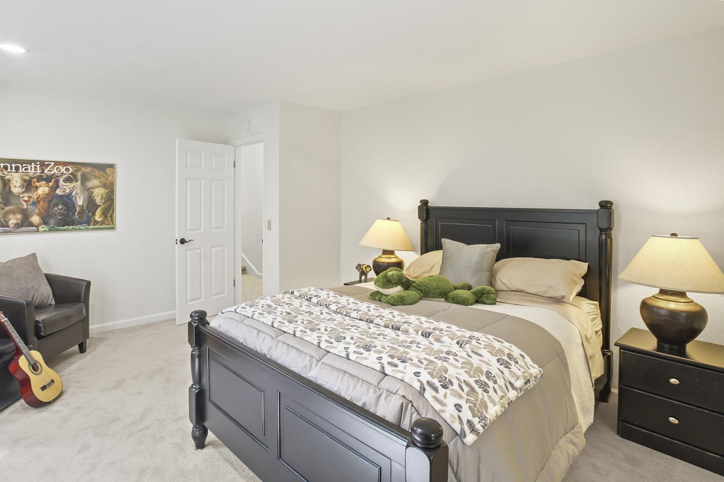Detail Gallery Image 25 of 34 For 13630 Skyline Blvd, Woodside,  CA 94062 - 3 Beds | 2/1 Baths