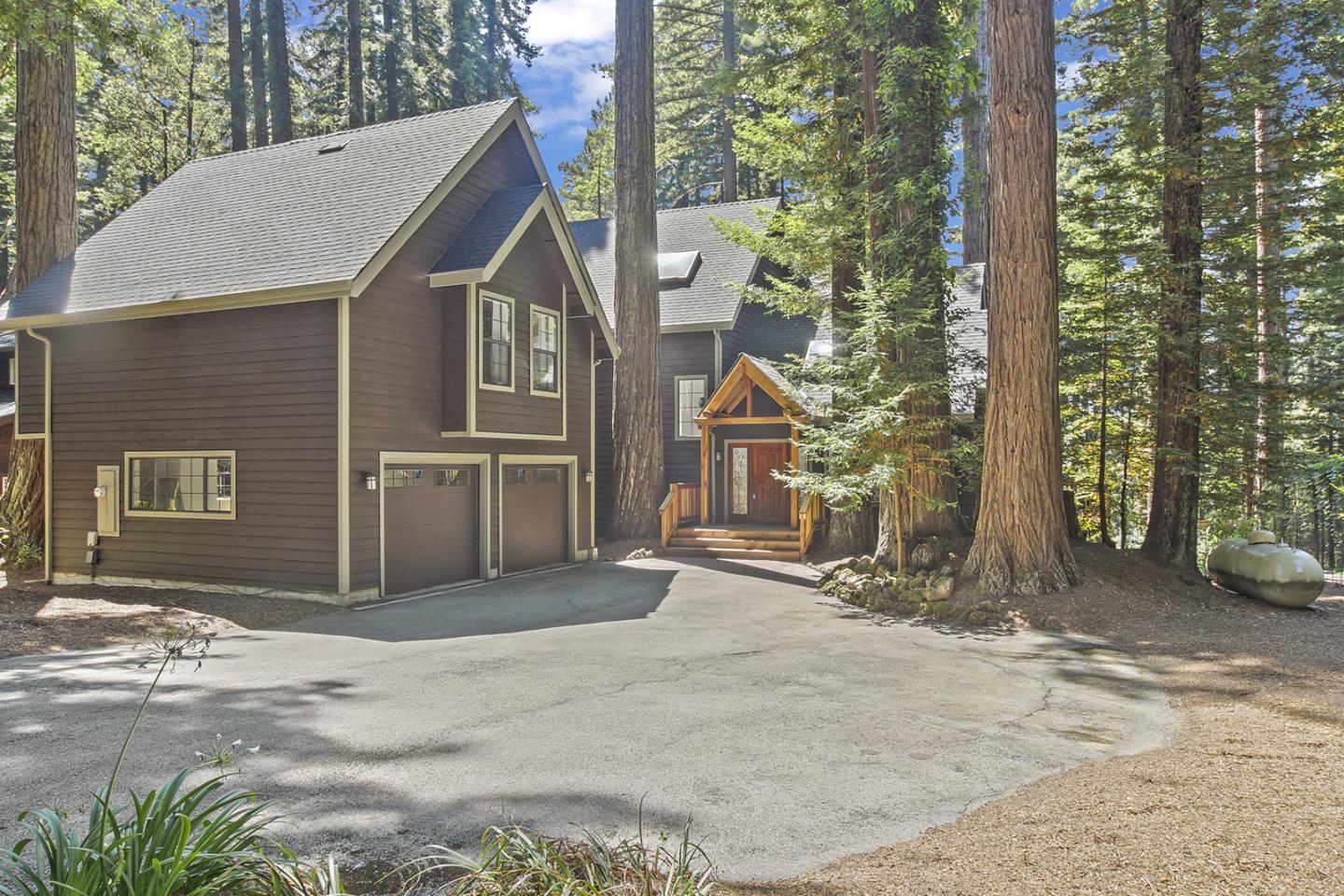Detail Gallery Image 32 of 34 For 13630 Skyline Blvd, Woodside,  CA 94062 - 3 Beds | 2/1 Baths