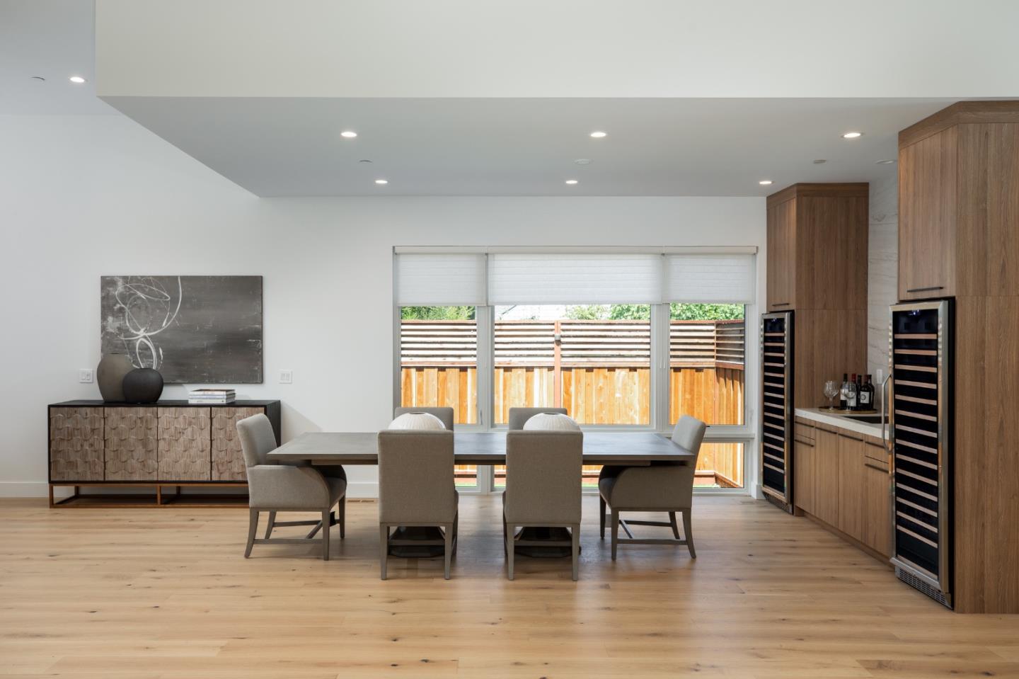 Detail Gallery Image 13 of 36 For 1686 Parkhills Ave, Los Altos,  CA 94024 - 6 Beds | 6 Baths
