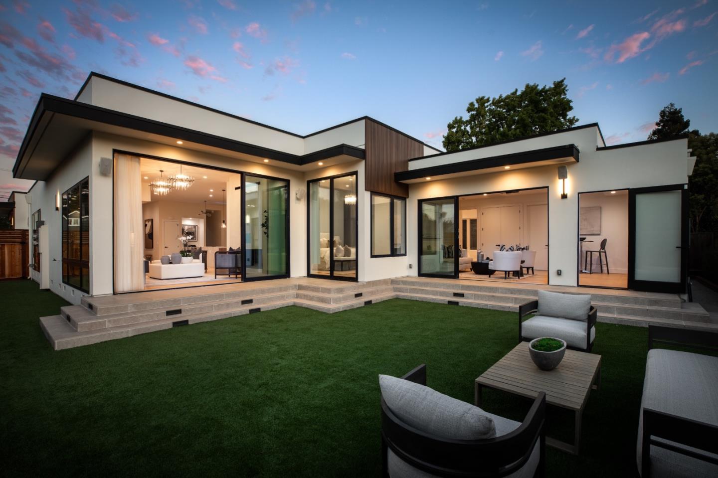 Detail Gallery Image 26 of 36 For 1686 Parkhills Ave, Los Altos,  CA 94024 - 6 Beds | 6 Baths