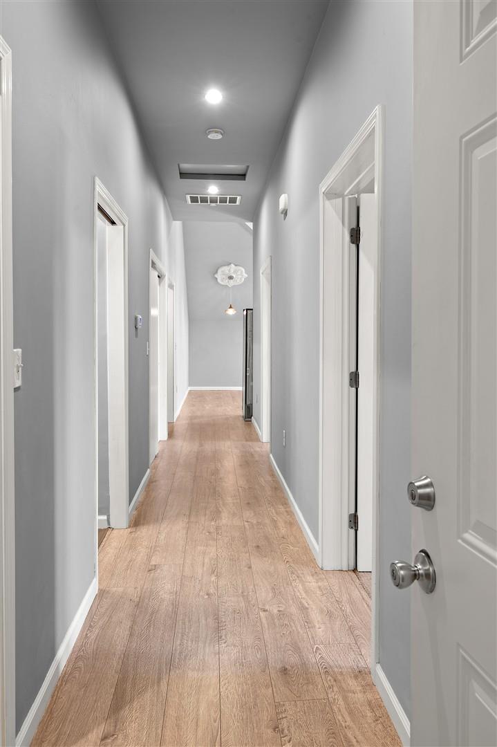 Detail Gallery Image 13 of 16 For 350 4th St, Oakland,  CA 94607 - – Beds | – Baths