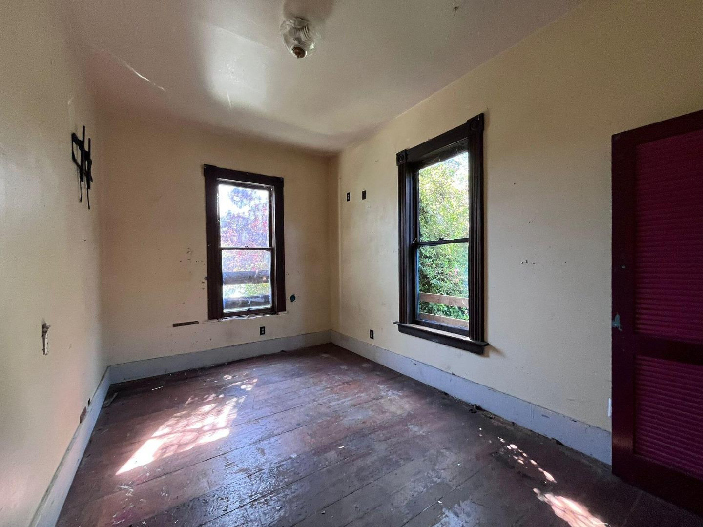 Detail Gallery Image 13 of 35 For 3124 Ingley St, Eureka,  CA 95503 - 3 Beds | 2 Baths