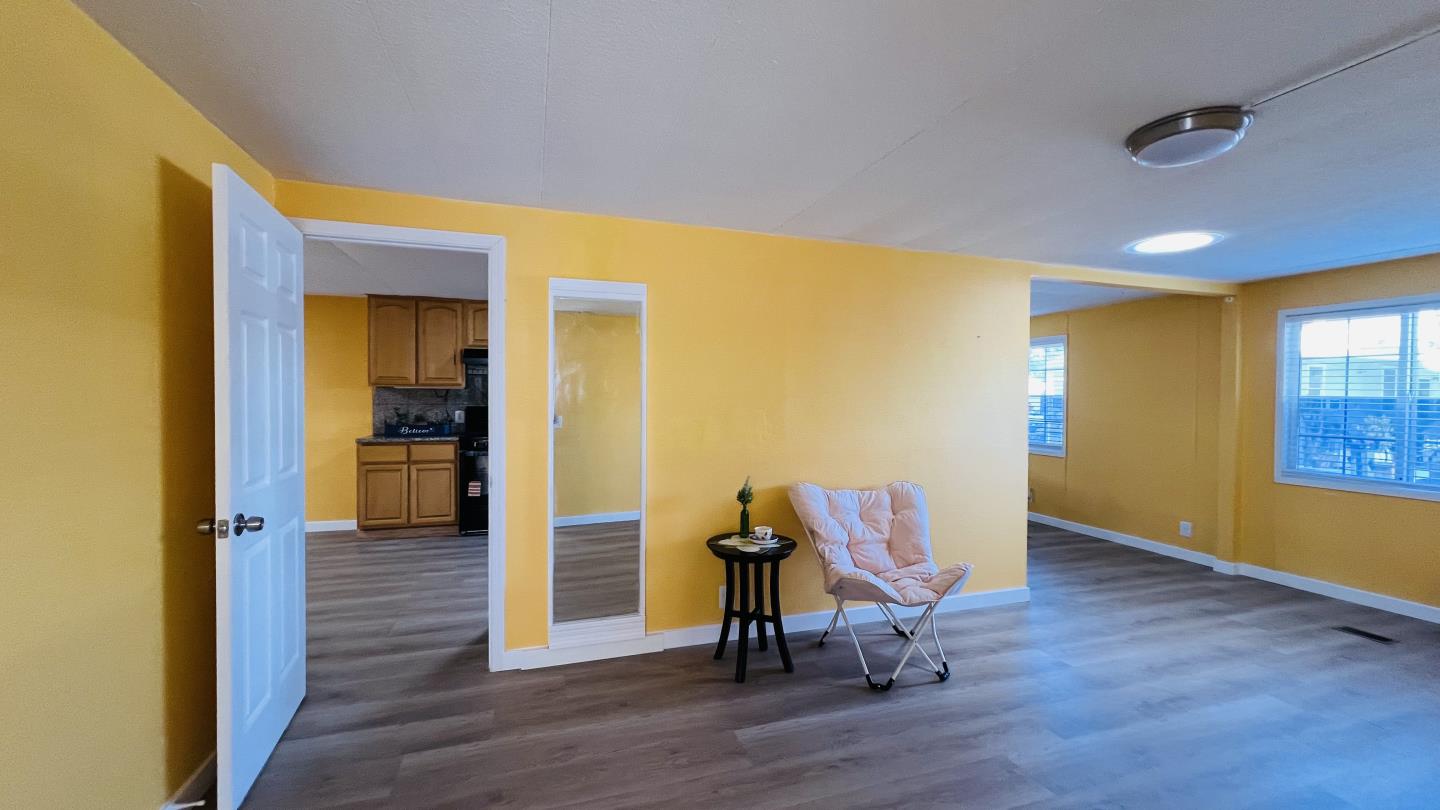 Detail Gallery Image 15 of 36 For 543 Southbay Dr #543,  San Jose,  CA 95134 - 3 Beds | 2 Baths