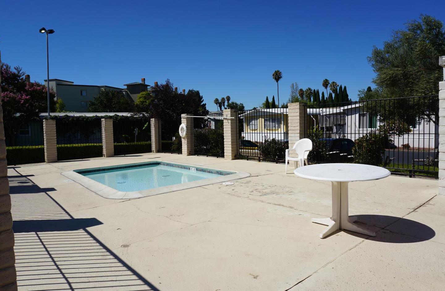 Detail Gallery Image 34 of 36 For 543 Southbay Dr #543,  San Jose,  CA 95134 - 3 Beds | 2 Baths