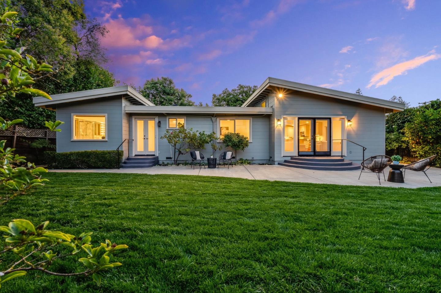 Detail Gallery Image 33 of 50 For 723 Josina Ave, Palo Alto,  CA 94306 - 3 Beds | 2 Baths