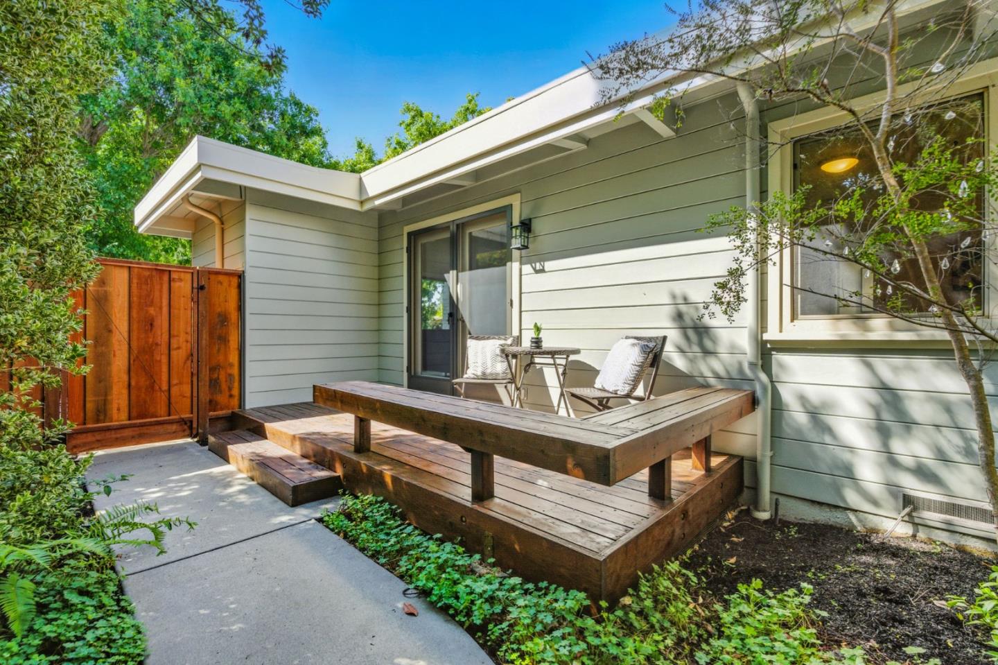 Detail Gallery Image 35 of 50 For 723 Josina Ave, Palo Alto,  CA 94306 - 3 Beds | 2 Baths