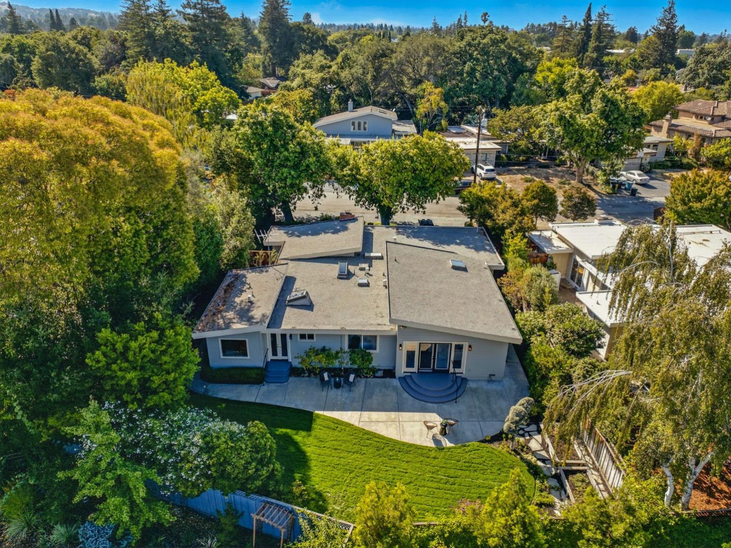 Detail Gallery Image 41 of 50 For 723 Josina Ave, Palo Alto,  CA 94306 - 3 Beds | 2 Baths