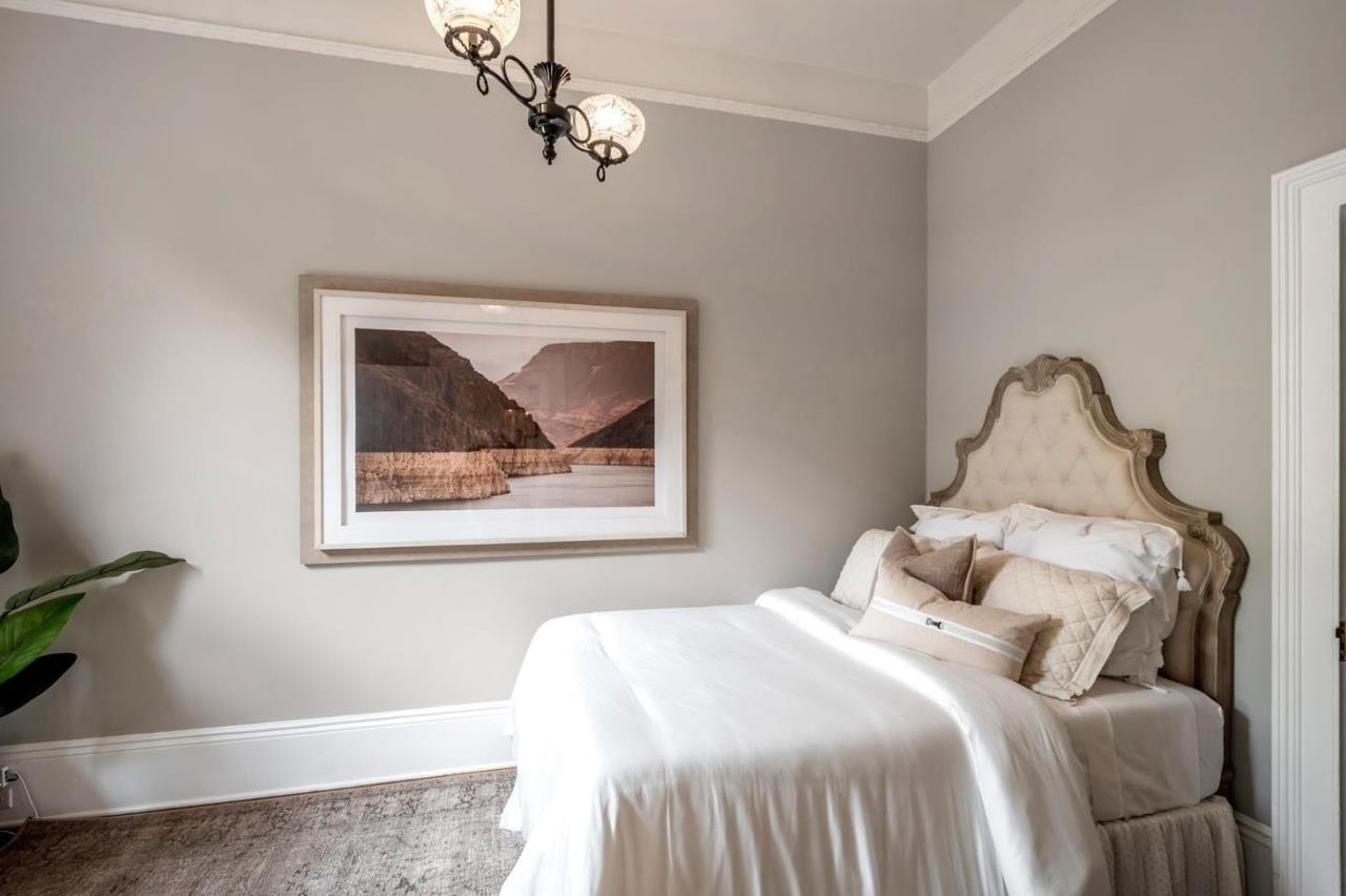 Detail Gallery Image 16 of 54 For 4087 17th St, San Francisco,  CA 94114 - 2 Beds | 2 Baths