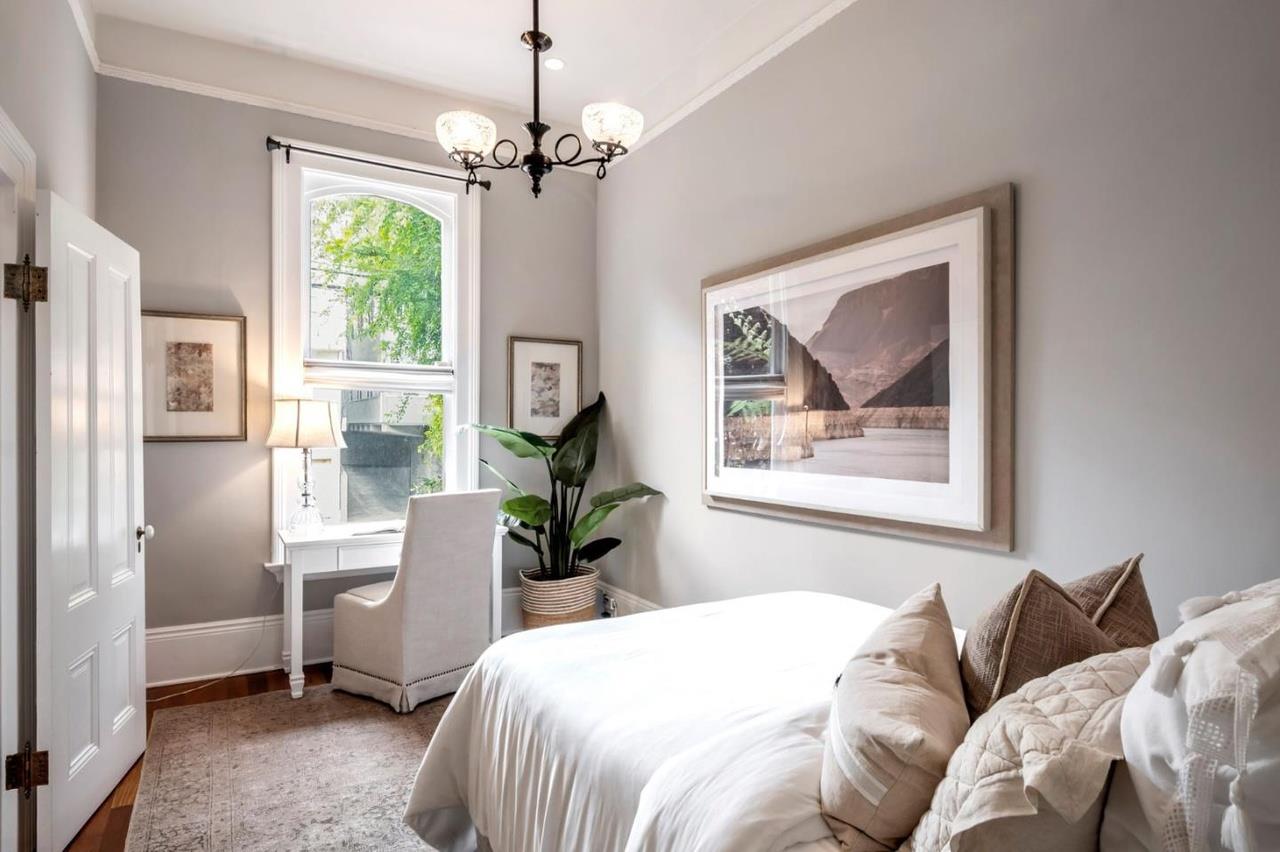 Detail Gallery Image 17 of 54 For 4087 17th St, San Francisco,  CA 94114 - 2 Beds | 2 Baths