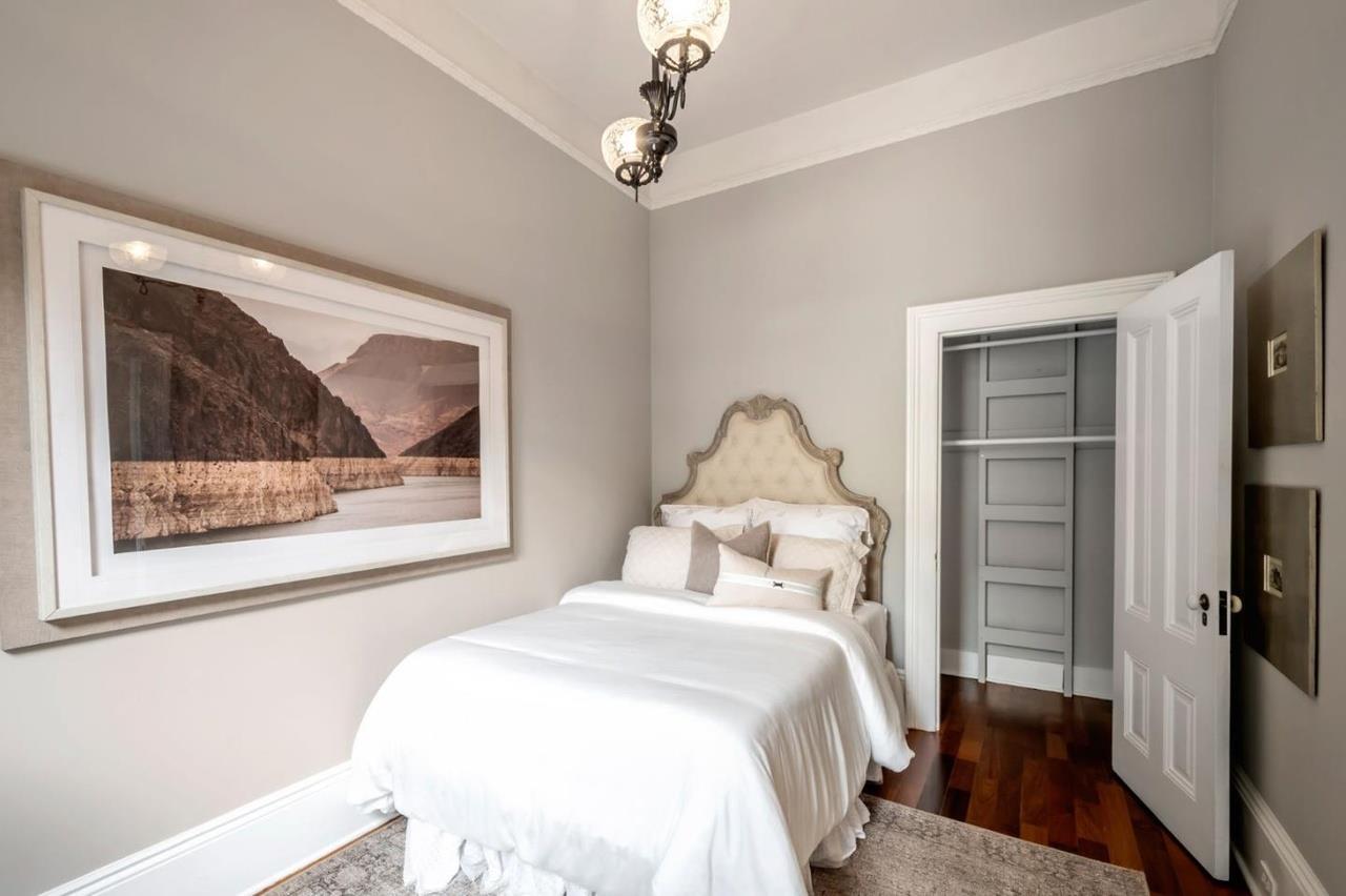 Detail Gallery Image 19 of 54 For 4087 17th St, San Francisco,  CA 94114 - 2 Beds | 2 Baths