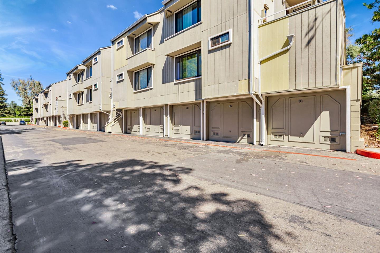 Detail Gallery Image 29 of 39 For 1721 Braddock Ct, San Jose,  CA 95125 - 2 Beds | 2 Baths