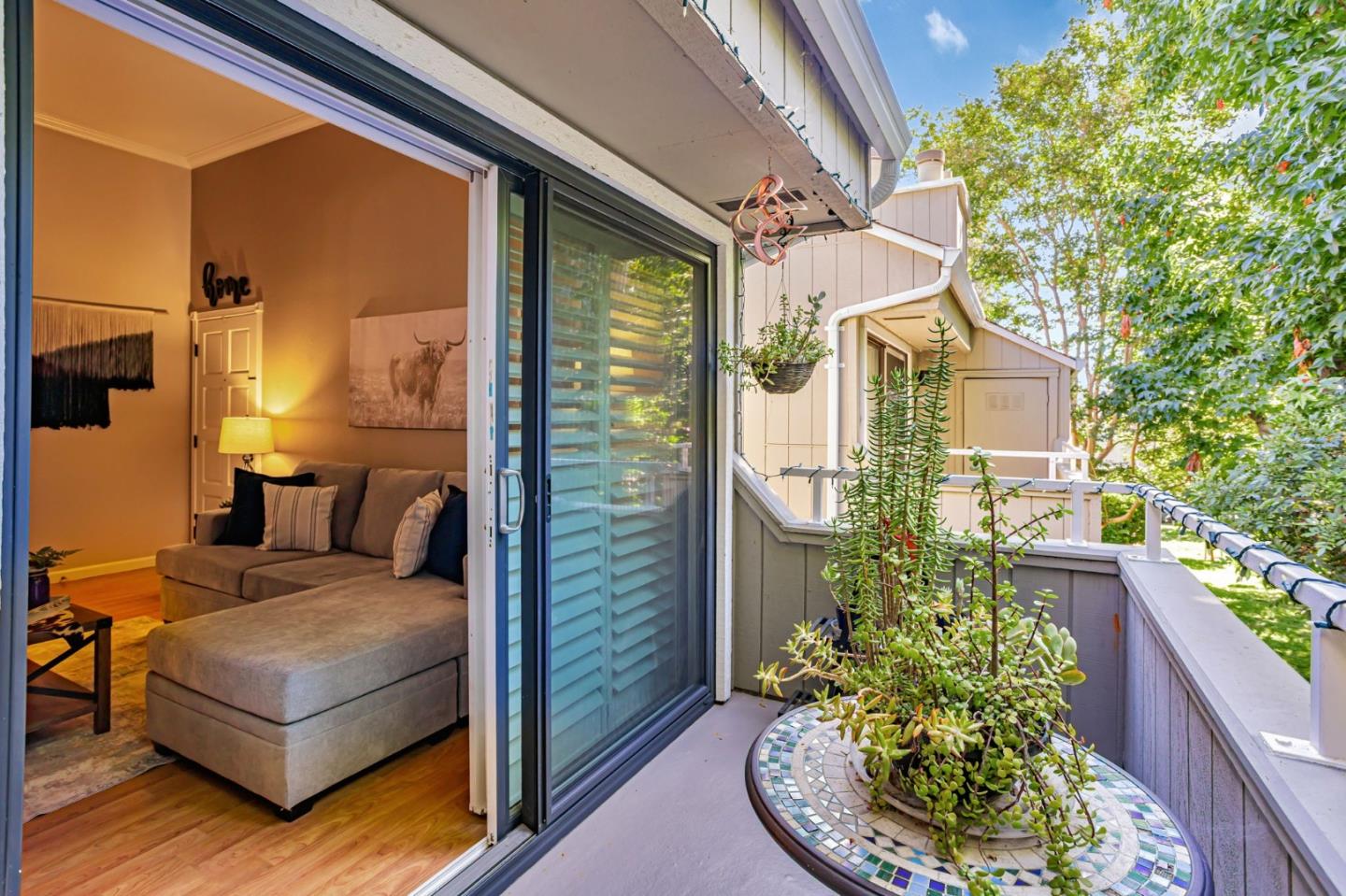 Detail Gallery Image 7 of 39 For 1721 Braddock Ct, San Jose,  CA 95125 - 2 Beds | 2 Baths