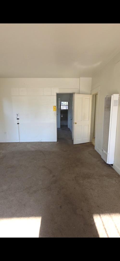 Detail Gallery Image 7 of 10 For 2375 Palo Verde Ave, East Palo Alto,  CA 94303 - 2 Beds | 1 Baths