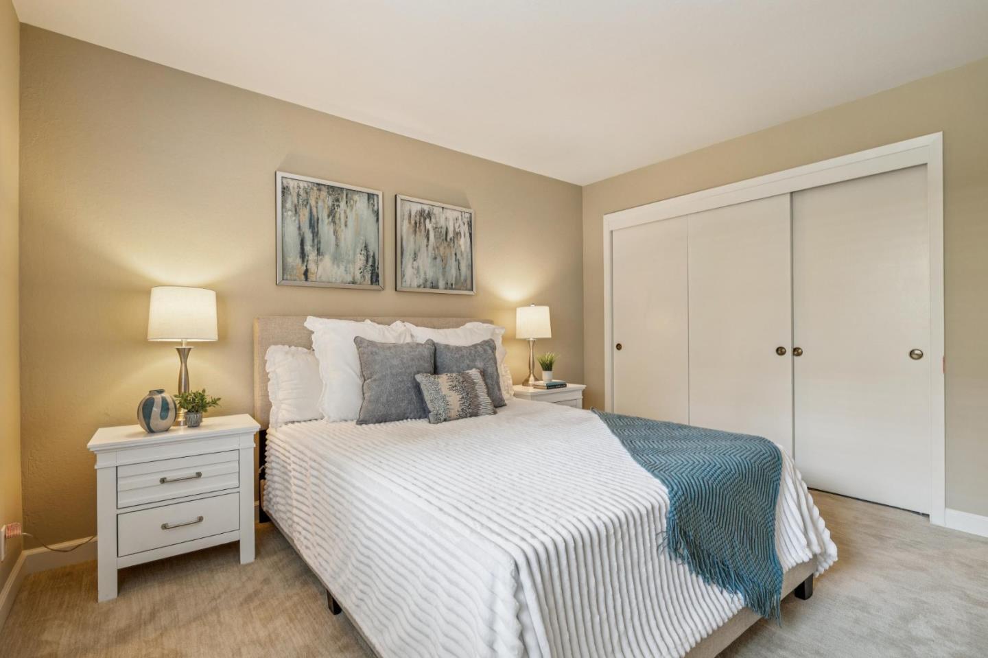 Detail Gallery Image 11 of 27 For 404 Ridge Gate Rd, Orinda,  CA 94563 - 3 Beds | 2 Baths