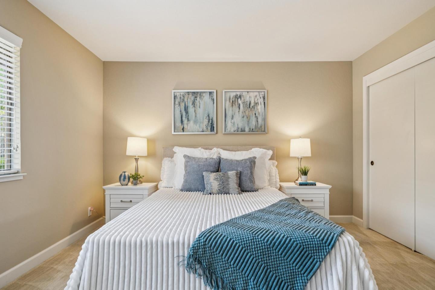 Detail Gallery Image 12 of 27 For 404 Ridge Gate Rd, Orinda,  CA 94563 - 3 Beds | 2 Baths