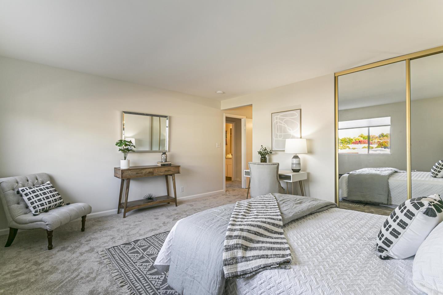 Detail Gallery Image 21 of 30 For 2206 Almaden Road Rd #B,  San Jose,  CA 95125 - 2 Beds | 2 Baths