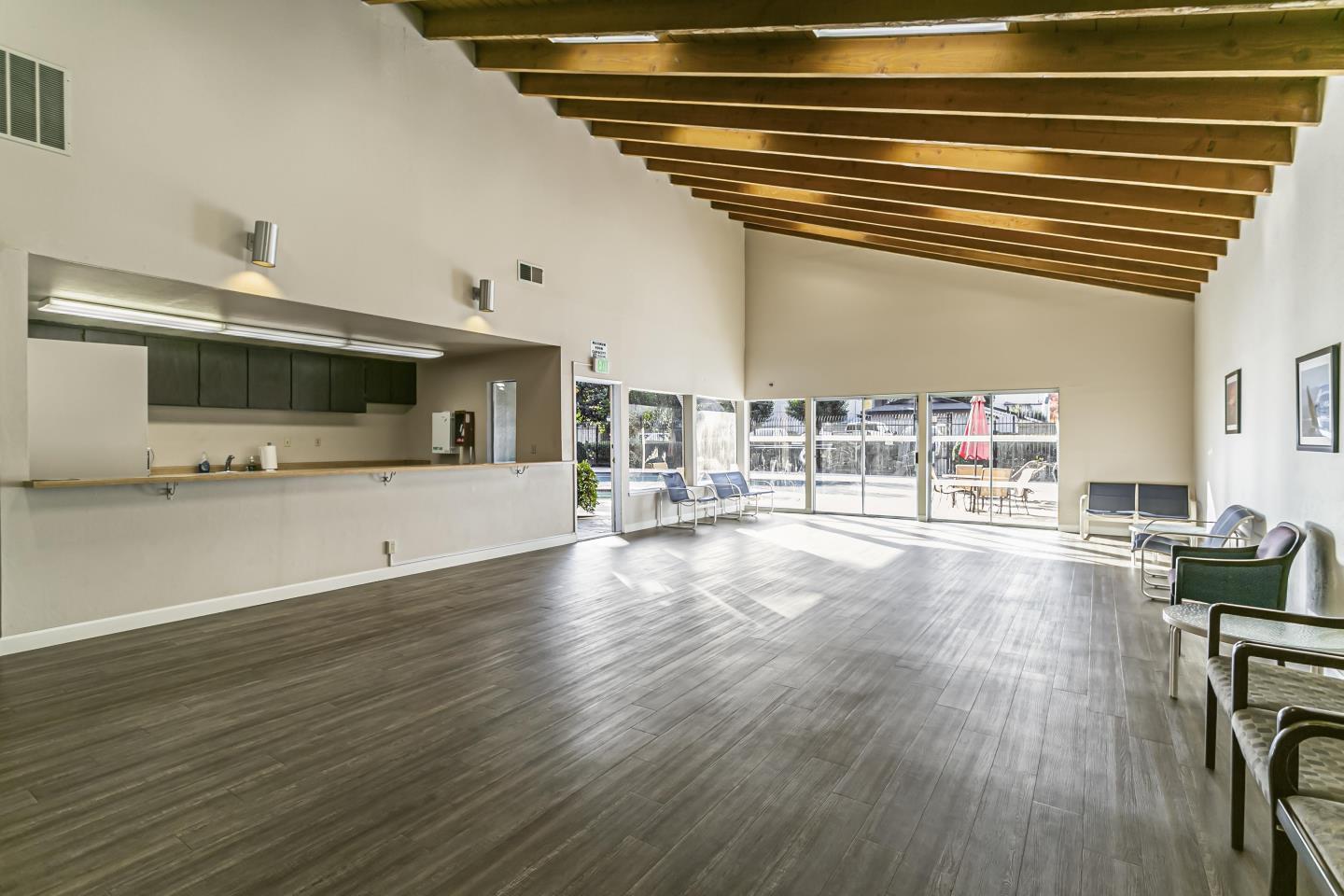 Detail Gallery Image 27 of 30 For 2206 Almaden Road Rd #B,  San Jose,  CA 95125 - 2 Beds | 2 Baths