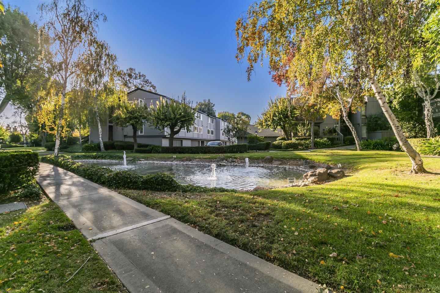 Detail Gallery Image 29 of 30 For 2206 Almaden Road Rd #B,  San Jose,  CA 95125 - 2 Beds | 2 Baths