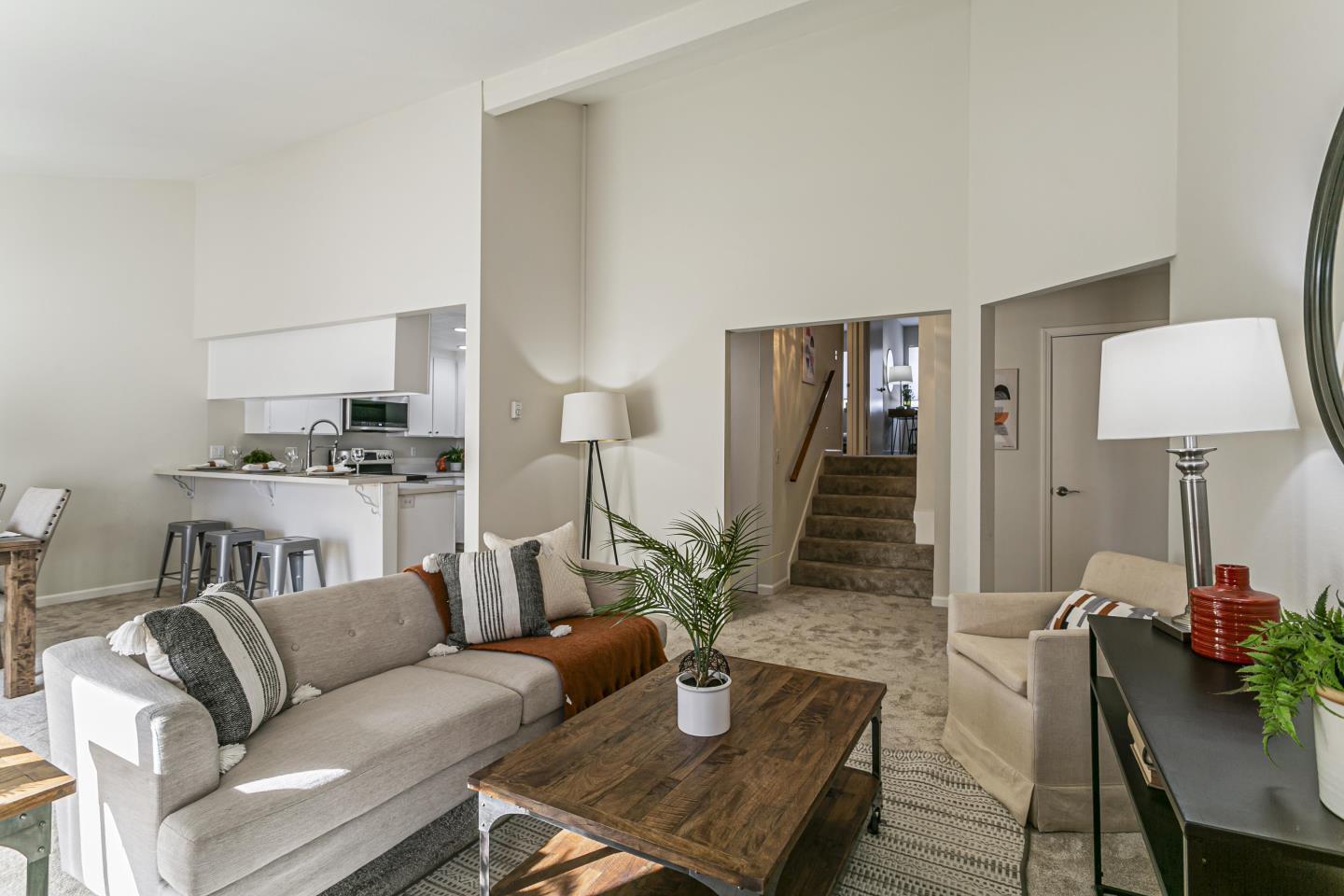 Detail Gallery Image 4 of 30 For 2206 Almaden Road Rd #B,  San Jose,  CA 95125 - 2 Beds | 2 Baths