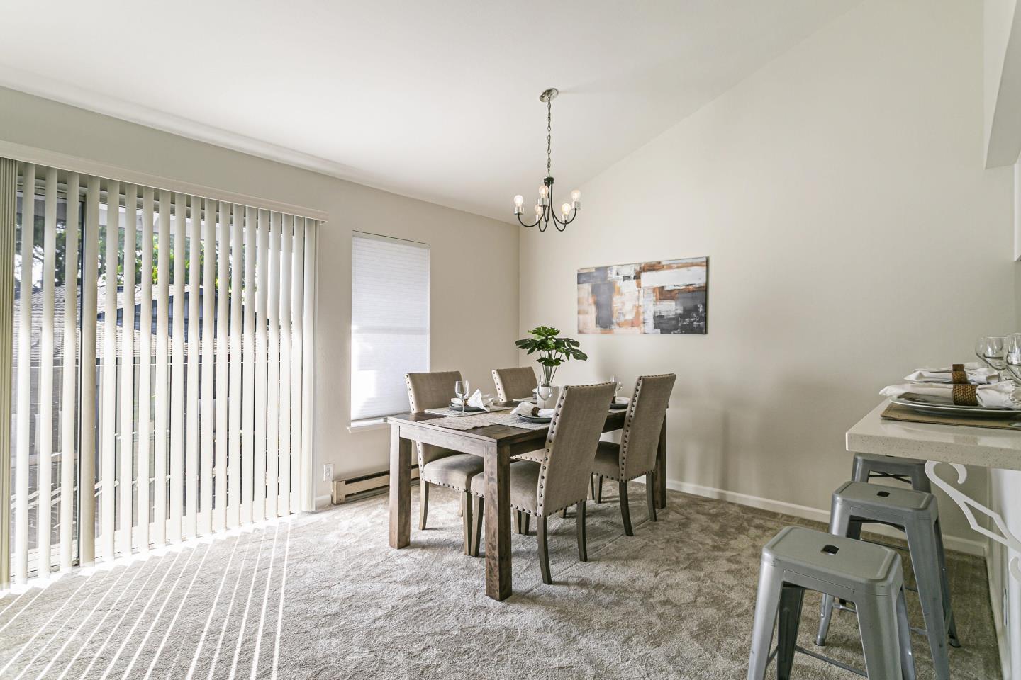 Detail Gallery Image 7 of 30 For 2206 Almaden Road Rd #B,  San Jose,  CA 95125 - 2 Beds | 2 Baths