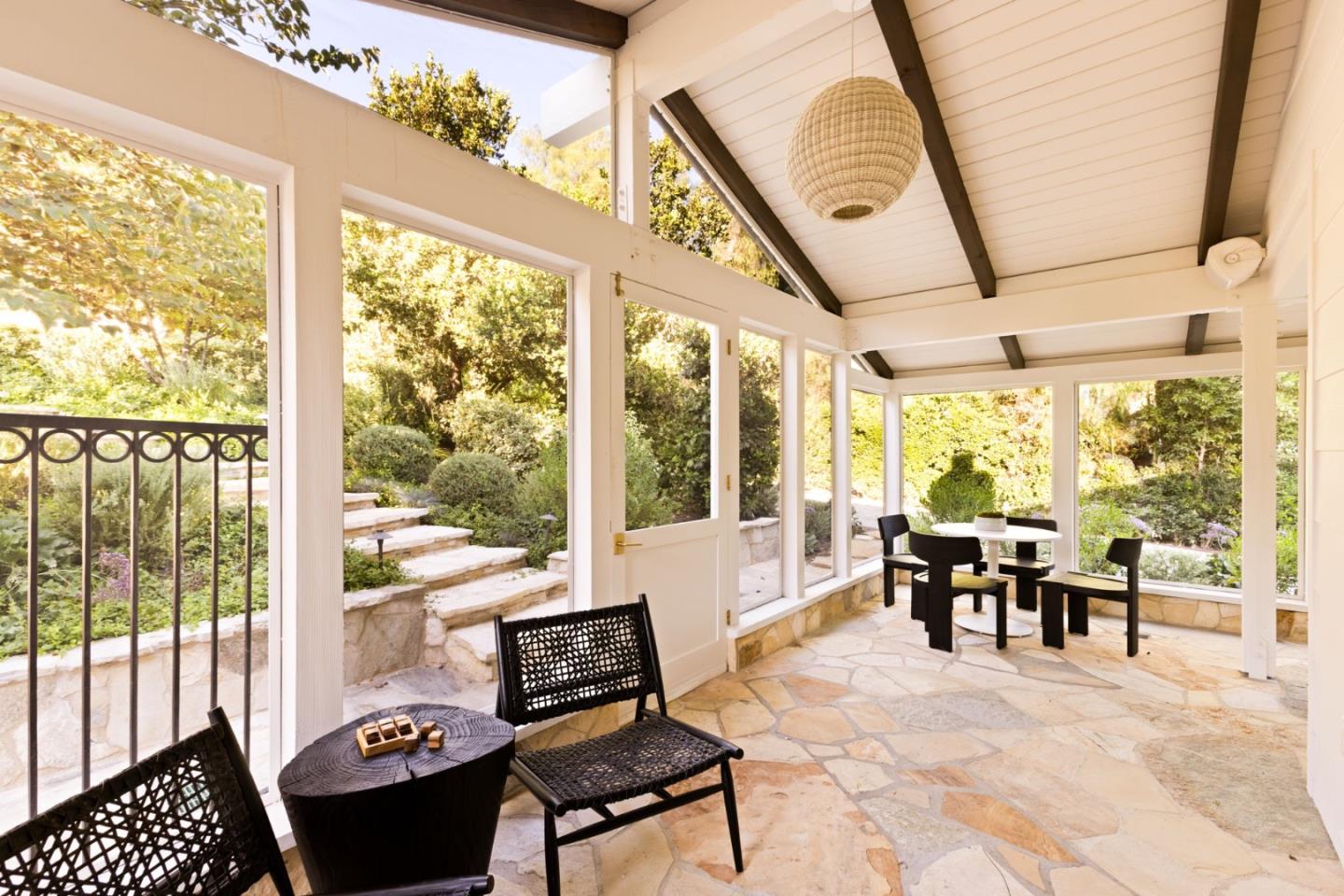 Detail Gallery Image 12 of 59 For 24153 Long Valley Rd, Hidden Hills,  CA 91302 - 5 Beds | 4/1 Baths