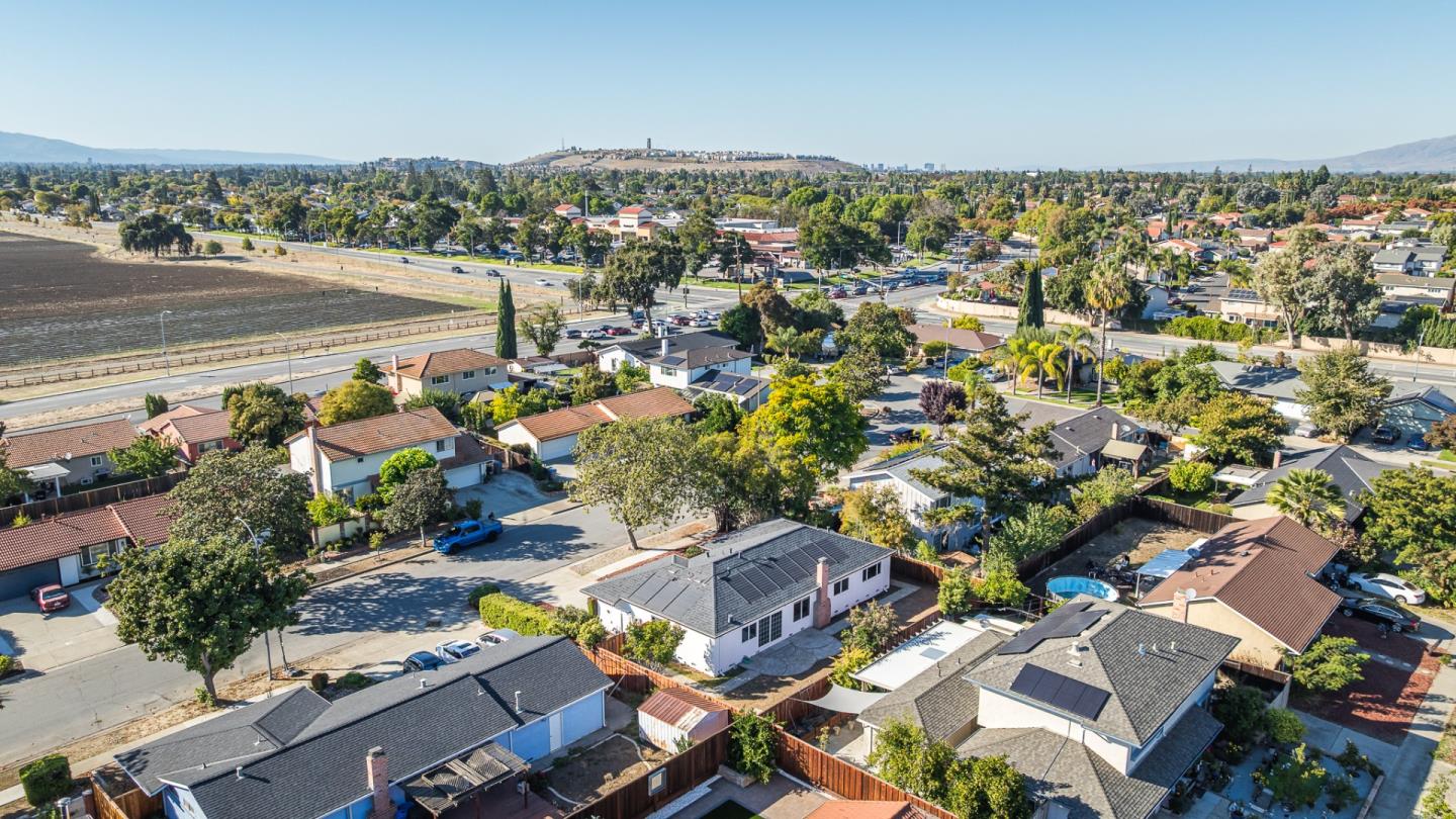 Detail Gallery Image 24 of 24 For 4824 Rue Calais, San Jose,  CA 95136 - 4 Beds | 2 Baths