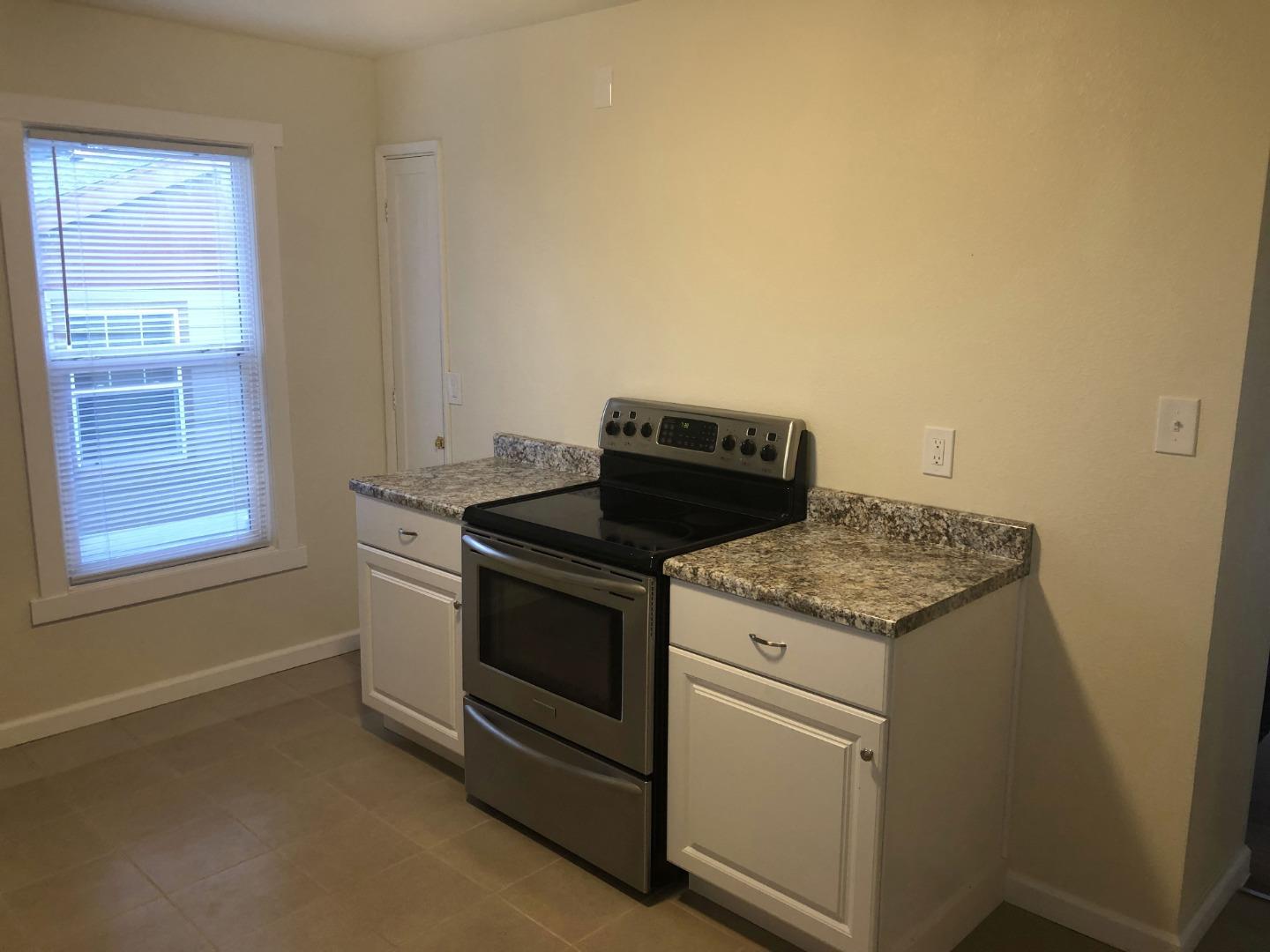 Detail Gallery Image 6 of 23 For 435 Grant St, Vallejo,  CA 94590 - – Beds | – Baths