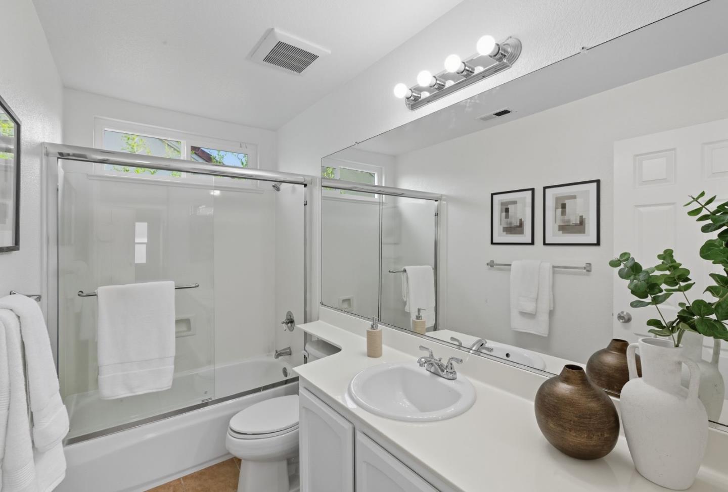 Detail Gallery Image 24 of 30 For 2666 Hesselbein Way, San Jose,  CA 95148 - 4 Beds | 3 Baths