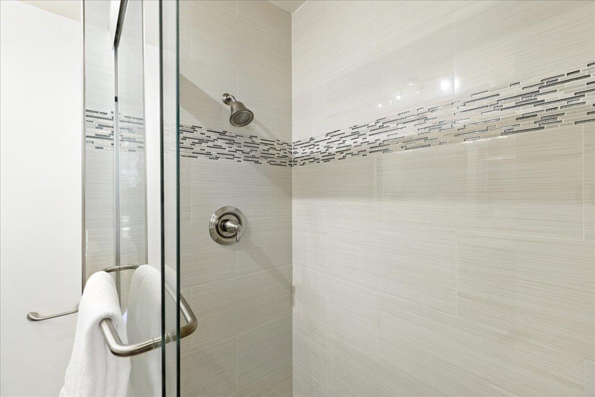 Detail Gallery Image 34 of 50 For 400 Davey Glen Rd #4525,  Belmont,  CA 94002 - 2 Beds | 2 Baths