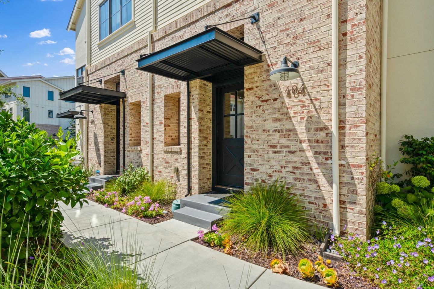 Detail Gallery Image 2 of 58 For 404 Robin Ridge Way, Campbell,  CA 95008 - 3 Beds | 3 Baths