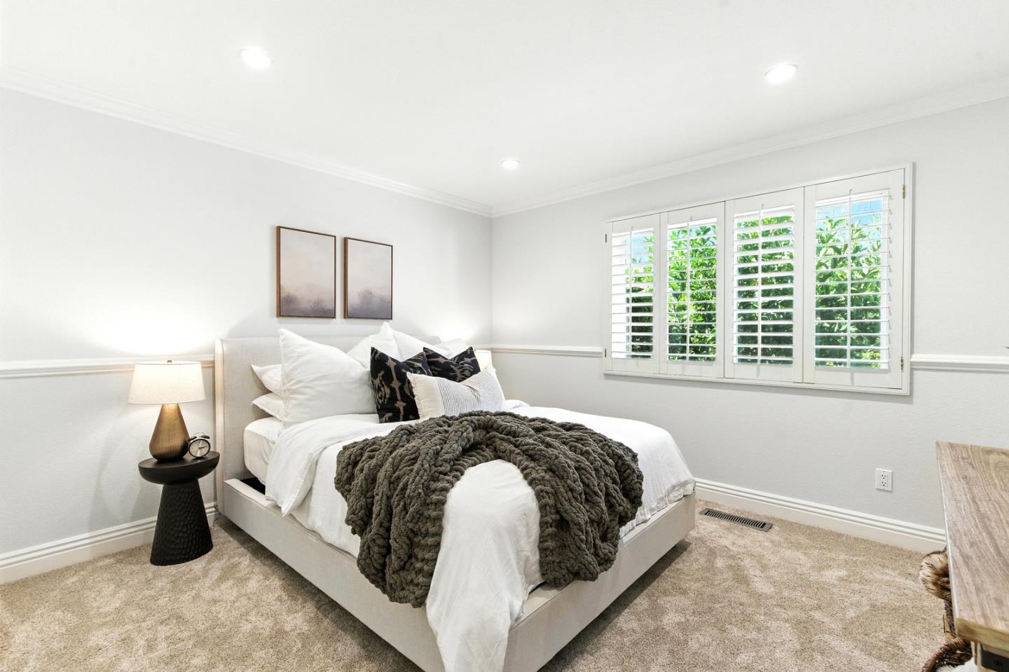 Detail Gallery Image 22 of 38 For 3165 Meadowlands Ln, San Jose,  CA 95135 - 4 Beds | 3 Baths