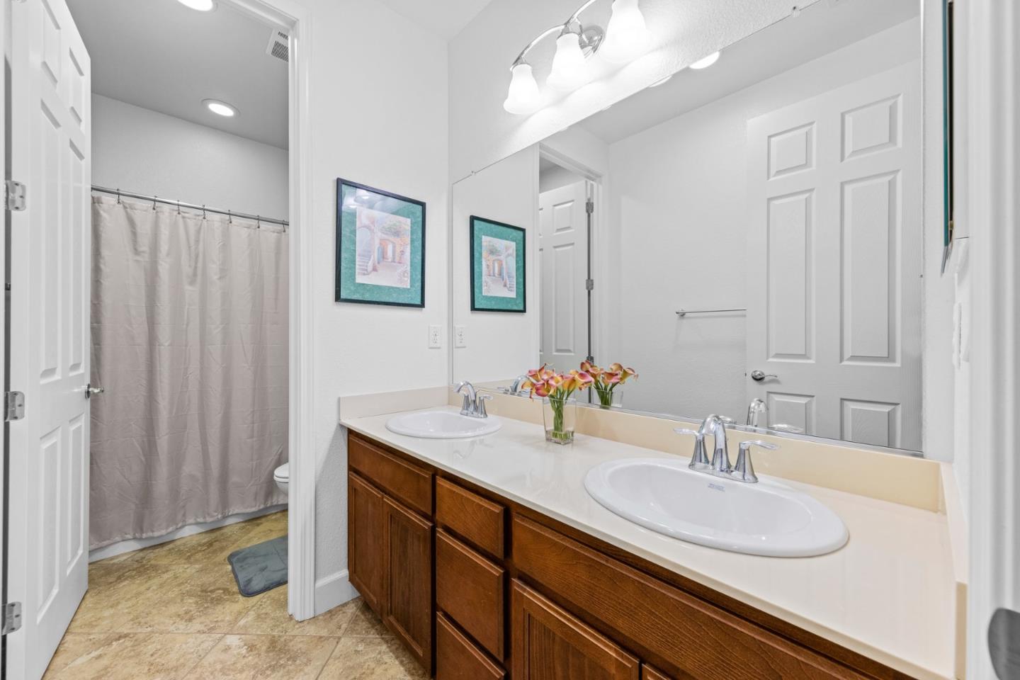 Detail Gallery Image 22 of 34 For 1145 Oak Brook Way, Gilroy,  CA 95020 - 5 Beds | 4/1 Baths