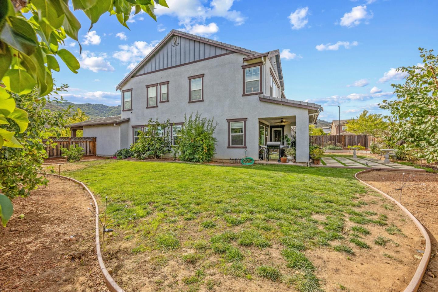 Detail Gallery Image 26 of 34 For 1145 Oak Brook Way, Gilroy,  CA 95020 - 5 Beds | 4/1 Baths