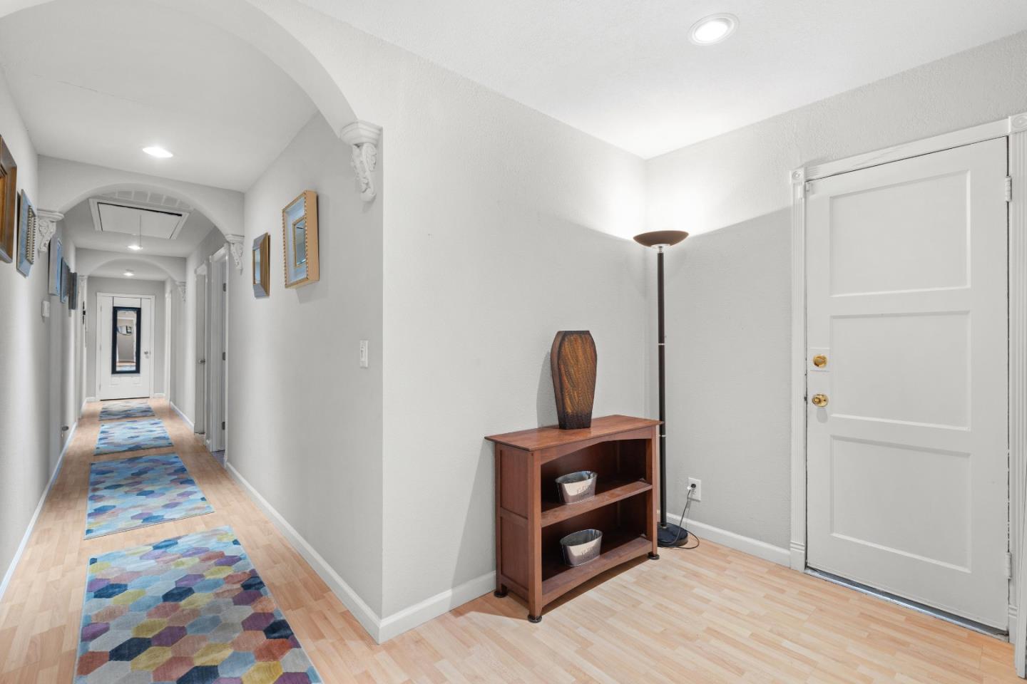 Detail Gallery Image 11 of 27 For 318 Doris Ave, San Jose,  CA 95127 - 4 Beds | 2 Baths
