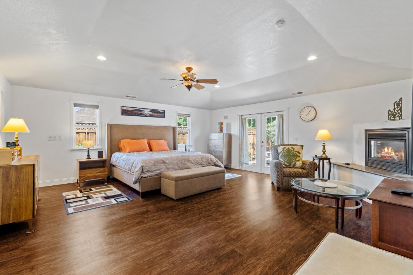 Detail Gallery Image 12 of 27 For 318 Doris Ave, San Jose,  CA 95127 - 4 Beds | 2 Baths