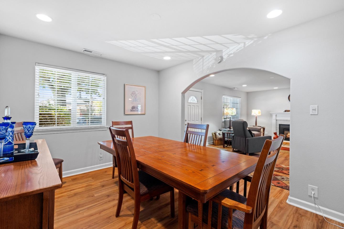 Detail Gallery Image 7 of 27 For 318 Doris Ave, San Jose,  CA 95127 - 4 Beds | 2 Baths