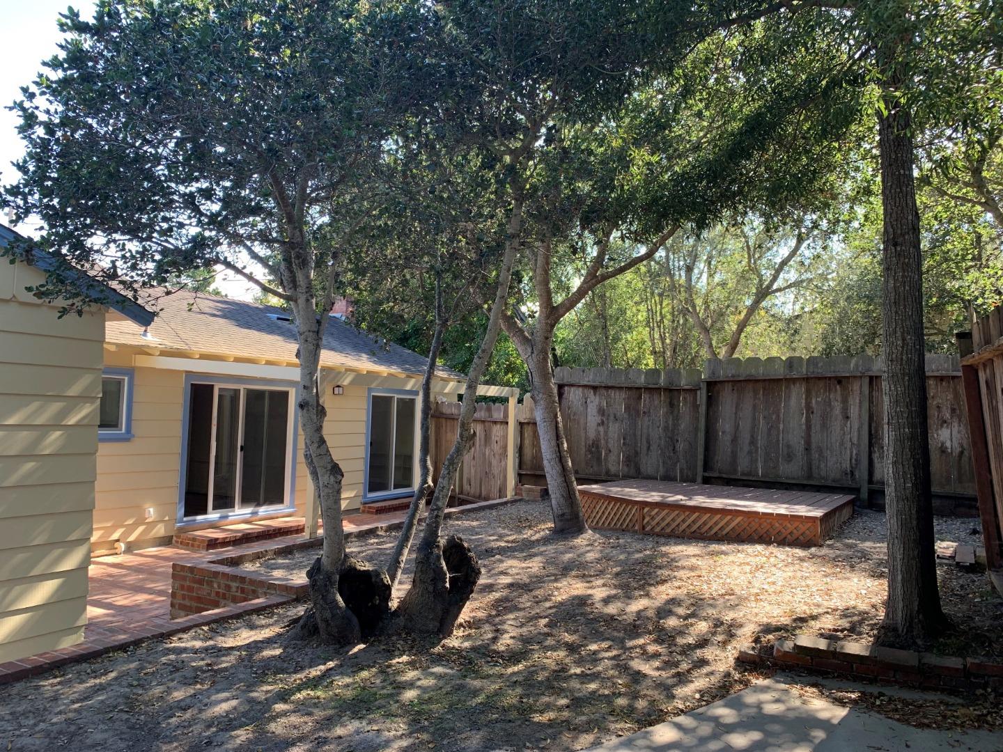 Detail Gallery Image 16 of 33 For 32 via Ventura, Monterey,  CA 93940 - – Beds | – Baths