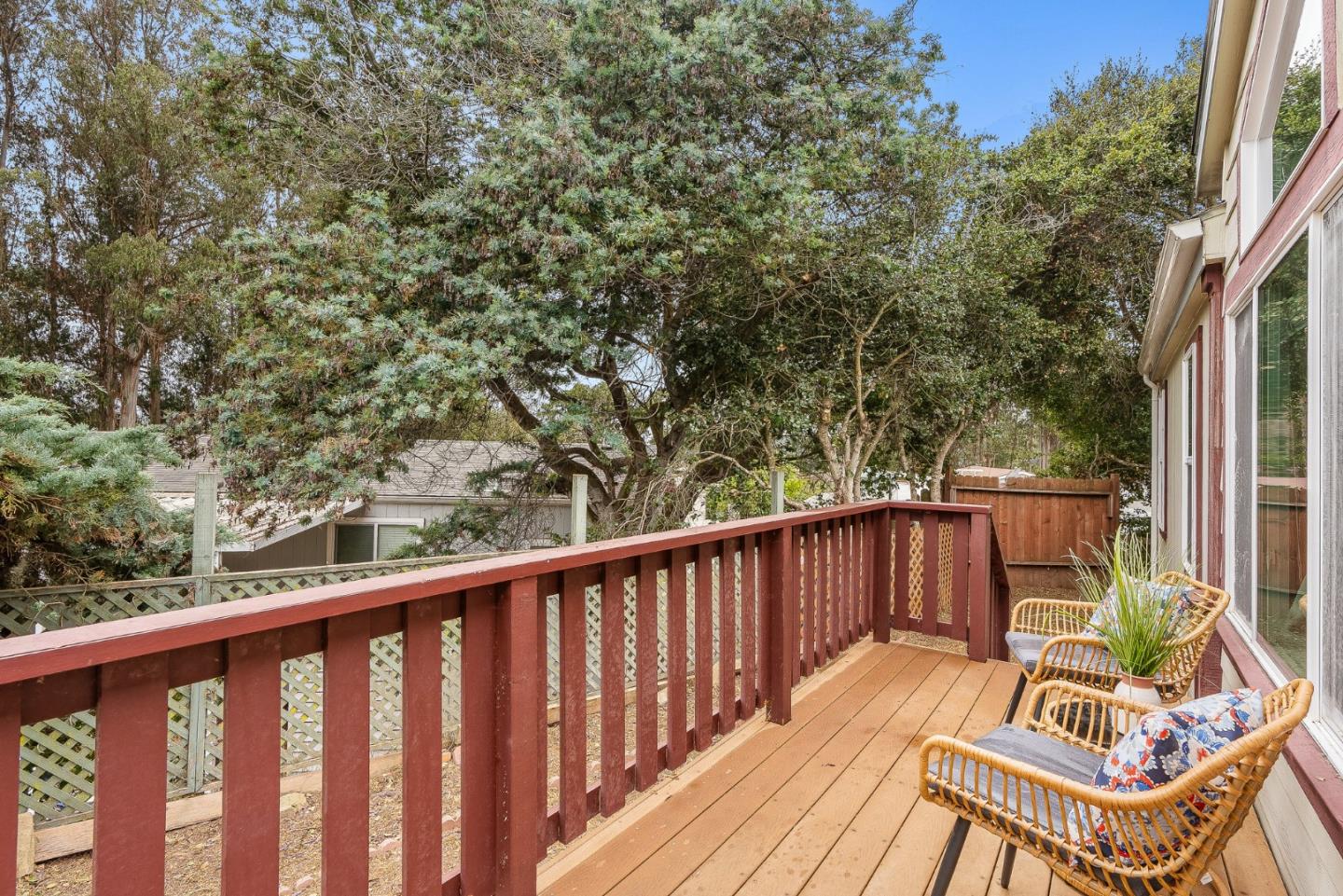 Detail Gallery Image 10 of 43 For 17779 Vierra Canyon Rd #33,  Salinas,  CA 93907 - 4 Beds | 2 Baths