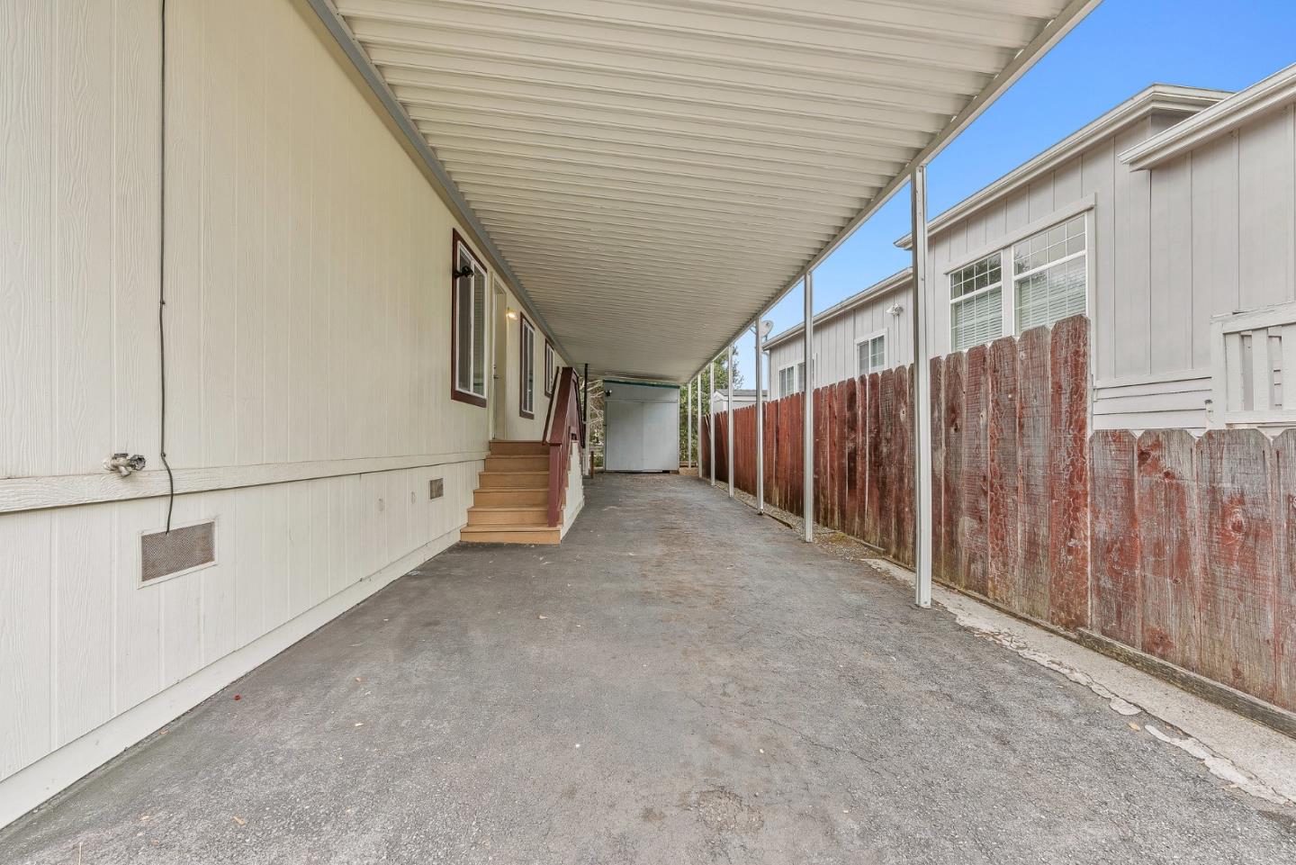 Detail Gallery Image 32 of 43 For 17779 Vierra Canyon Rd #33,  Salinas,  CA 93907 - 4 Beds | 2 Baths