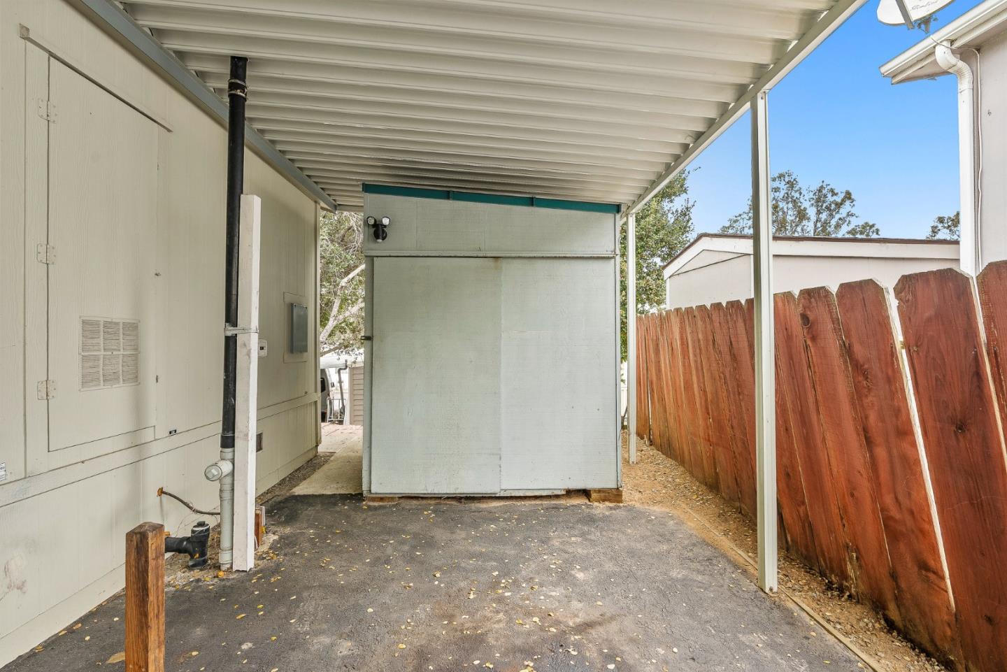 Detail Gallery Image 33 of 43 For 17779 Vierra Canyon Rd #33,  Salinas,  CA 93907 - 4 Beds | 2 Baths