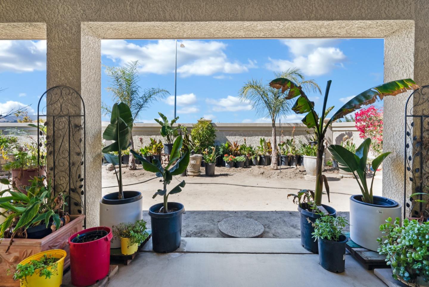 Detail Gallery Image 37 of 46 For 3076 Palomino Way, Hollister,  CA 95023 - 5 Beds | 3/1 Baths