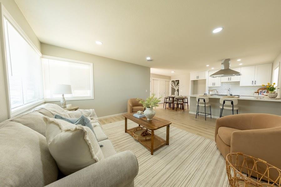 Detail Gallery Image 3 of 22 For 1455 Yosemite St, Seaside,  CA 93955 - 3 Beds | 2 Baths