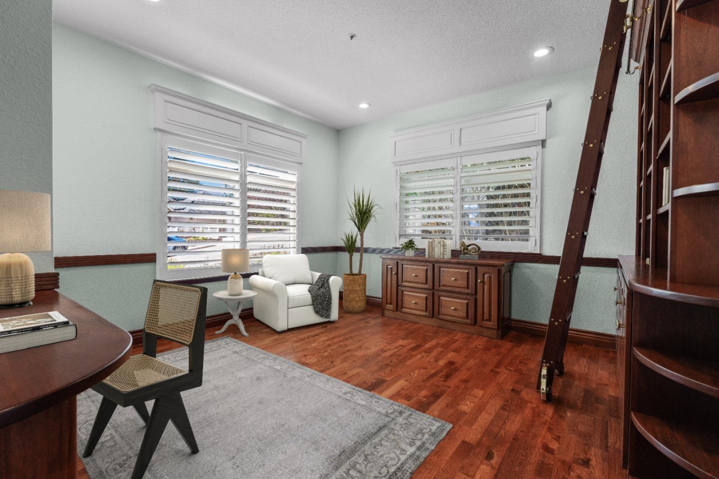 Detail Gallery Image 18 of 41 For 109 Esmeralda Ct, Santa Cruz,  CA 95060 - 4 Beds | 4 Baths