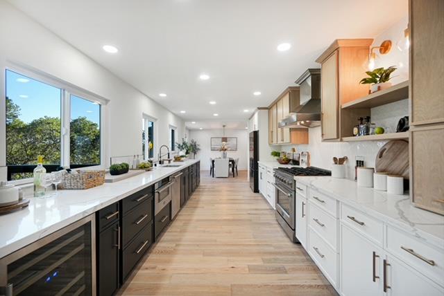 Detail Gallery Image 18 of 47 For 4346 Short Hill Rd, Oakland,  CA 94605 - 5 Beds | 4/1 Baths
