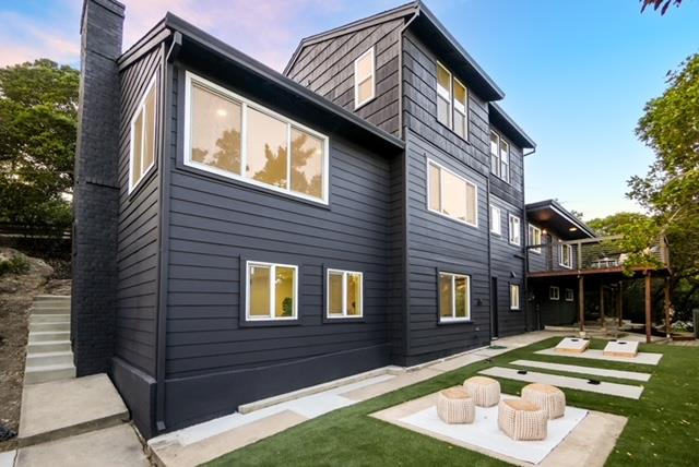 Detail Gallery Image 31 of 47 For 4346 Short Hill Rd, Oakland,  CA 94605 - 5 Beds | 4/1 Baths