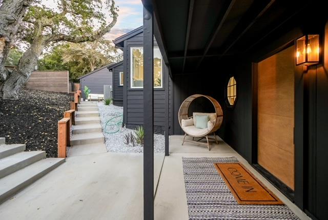Detail Gallery Image 6 of 47 For 4346 Short Hill Rd, Oakland,  CA 94605 - 5 Beds | 4/1 Baths