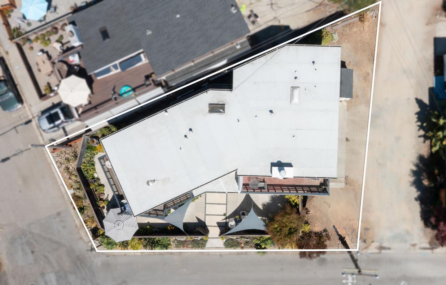 Detail Gallery Image 3 of 44 For 218 Moosehead Dr, Aptos,  CA 95003 - 4 Beds | 2/1 Baths