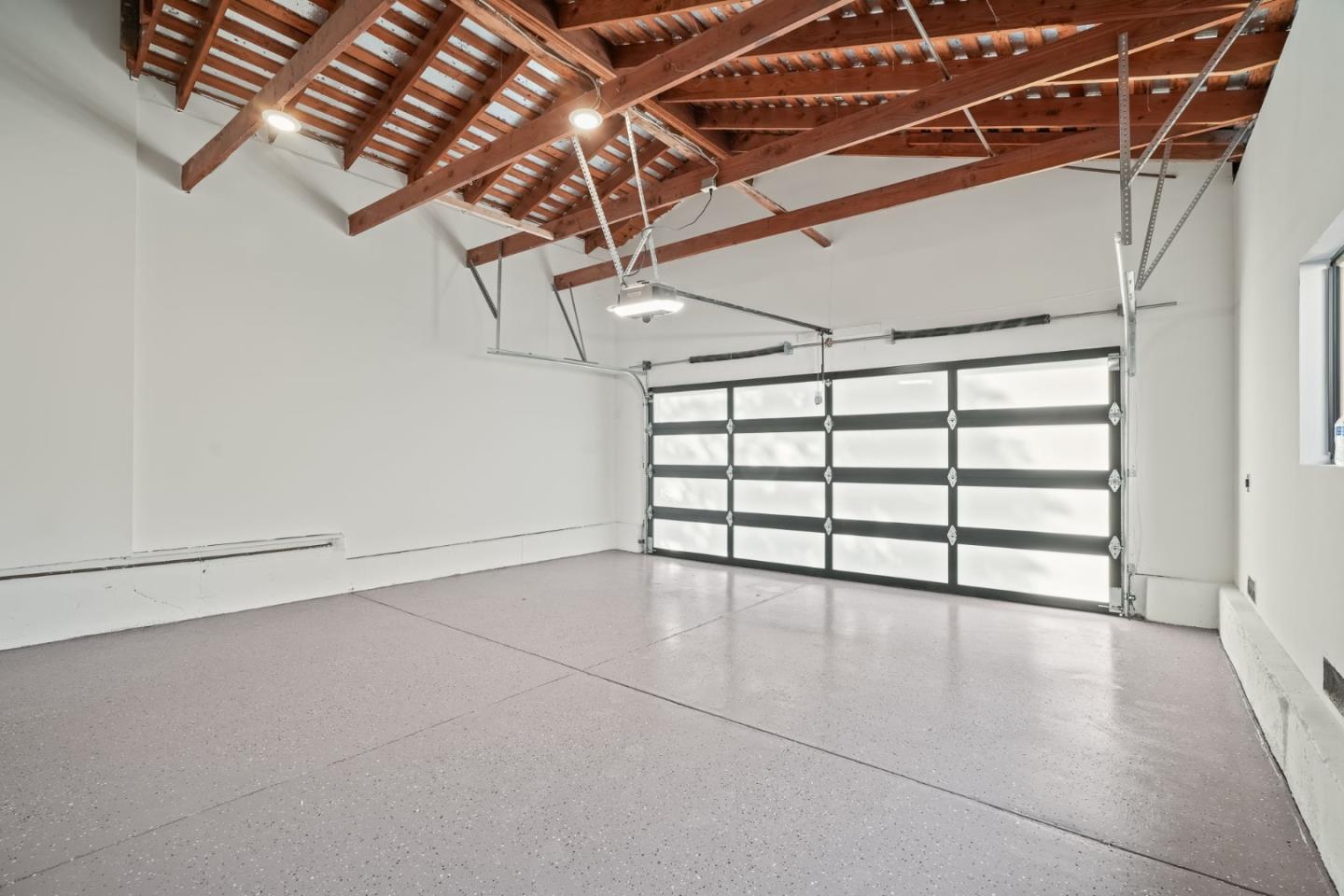 Detail Gallery Image 30 of 31 For 2047 Ashton Ave, Menlo Park,  CA 94025 - 3 Beds | 2 Baths