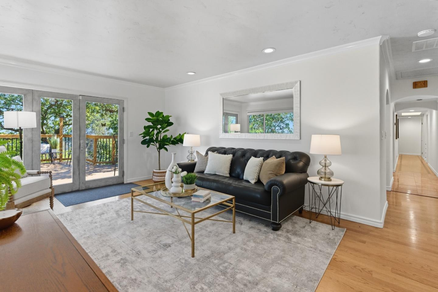 Detail Gallery Image 15 of 44 For 21160 Canyon View Dr, Saratoga,  CA 95070 - 3 Beds | 2/1 Baths