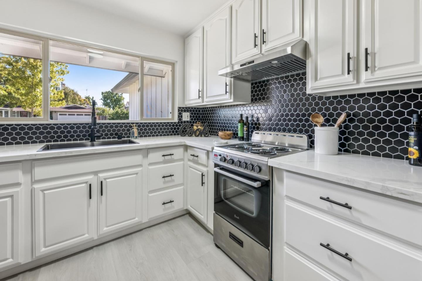 Detail Gallery Image 18 of 87 For 3457 Forbes Ave, Santa Clara,  CA 95051 - 5 Beds | 3 Baths